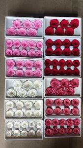 رأس وردة محفوظة يدوية الصنع باللون الوردي لتزيين الكريسماس وعيد الحب، تدوم طويلاً، 5-6 سم، وردة أبدية - Product Image 2