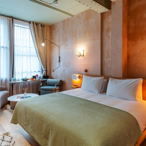 Luxury Dubai Style Hotel Bedroom Furniture Gold Mirror Wooden <b>Bed</b> Suite For High <b>End</b> Villa Five Star Hotel Apartment Interior - Product Image 5