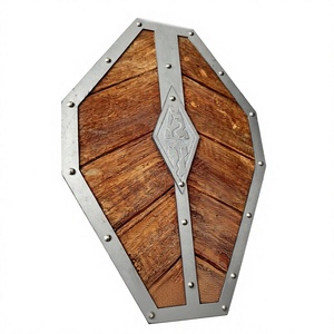 Escudo de Guerrero de Madera Hecho a Mano |   Disfraz Vikingo, Decoración Rústica - Product Image 1