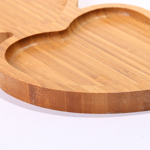 Plat à bonbons en forme <span class=keywords><strong>de</strong></span> <span class=keywords><strong>coeur</strong></span> en bambou avec 3 côtés divisés pour servir des fruits secs et des noix, des plats et des assiettes - Product Image 5