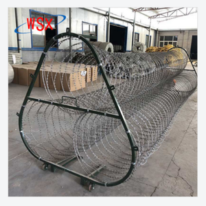 <span class=keywords><strong>Alambre</strong></span> de Defensa Rápida de Tres Bobinas 2024, <span class=keywords><strong>Alambre</strong></span> de Púas <span class=keywords><strong>Concertina</strong></span> - Product Image 1