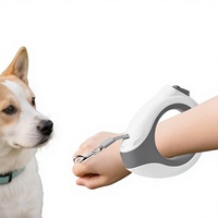 Tali Kekang Anjing Kucing Otomatis Retraktil ABS TK Baru dengan Gelang Magnetik, Rem Satu Tombol, Mencegah Lonjakan Tiba-tiba, untuk Ras Kecil/Sedang