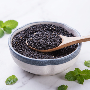Graines de sésame noir séchées de haute pureté, sésame cru propre pour utilisation comme ingrédient alimentaire - Product Image 1
