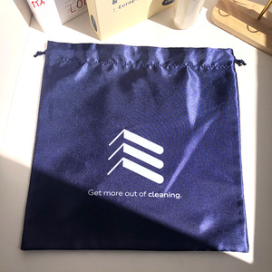 Bolsa de satén con cordón azul para embalaje de ropa, cabello y pelucas, con impresión de logotipo personalizado, venta al por mayor OEM, bolsa guardapolvo de seda - Product Image 2