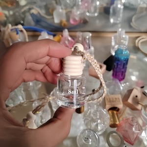 Empty 5ml 8ml 10ml Glass Car Air Freshener Perfume <strong>Bottle</strong> Car <strong>Diffuser</strong> <strong>Bottle</strong> - Product Image 2