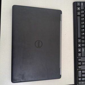 Laptop <span class=keywords><strong>Usato</strong></span> <span class=keywords><strong>DELL</strong></span> E7470 con Processore Intel Core I5 di 6a Generazione, 8GB RAM, 256GB SSD, Prezzo Conveniente per Casa, Ufficio e Studenti - Product Image 5