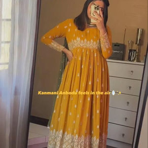 Faux Georgette robe brodée Dupatta ensemble nouvelle robe de créateur indien pour femmes et filles vêtements de fête festifs readymade cousu - Product Image 3