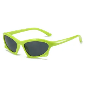 2024 beste Qualität PC-Objektiv Gafas De Sol uv400 Schutzschirme moderne Mode quadratische Rahmen Sonnenbrille Frauen Männer