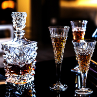 ÉCHANTILLON GRATUIT! Carafe en verre cristal sans plomb de luxe personnalisée en usine 800ml bouteille de vodka en verre whisky vin avec un design élégant