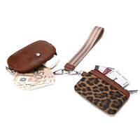 Dompet Gelang Motif Macan Tutul Portabel dengan Dua Kantong Resleting dan Kantong Koin Gantungan Kunci yang Dapat Dilepas