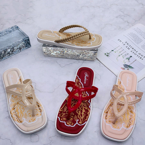 Chaussures pour femmes tendance, nouveaux styles, babouches à talon, tongs, pantoufles - Product Image 5