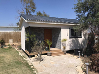Villa Prefabricada Ecológica con Estructura de Acero y Panel Sándwich, Construcción Modular, Instalación Rápida, Diseño Moderno, 25-30 Años de Duración