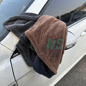 Grande serviette de detailing automobile en microfibre à boucles torsadées 60*90cm 1200gsm super absorbante pour le lavage et le séchage des voitures - Product Image 1