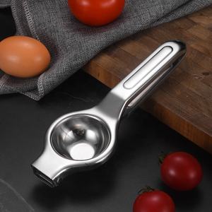 Produits de Cuisine Accessoires Maison Extracteur de Jus en Acier Inoxydable, <span class=keywords><strong>Presse</strong></span>-Agrumes Manuel pour Orange, Citron et Citron Vert - Product Image 4