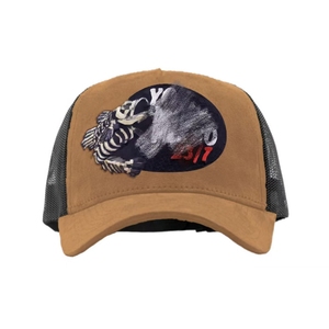 Gorra trucker de malla de 5 paneles, unisex, ajustable, para primavera y verano, estilo casual, con bordado 'Yo No Pesco 23/7', tipo pesca y béisbol. En stock. - Product Image 2
