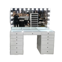 Miroir de maquillage chaud blanc MDF table de manucure bon marché avec lumières LED et poste à tiroirs manucure pour onglerie et salon boutique