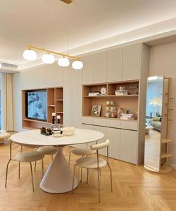 Gabinetes de cocina de lujo ligeros Solución de almacenamiento elegante y elegante - Product Image 2