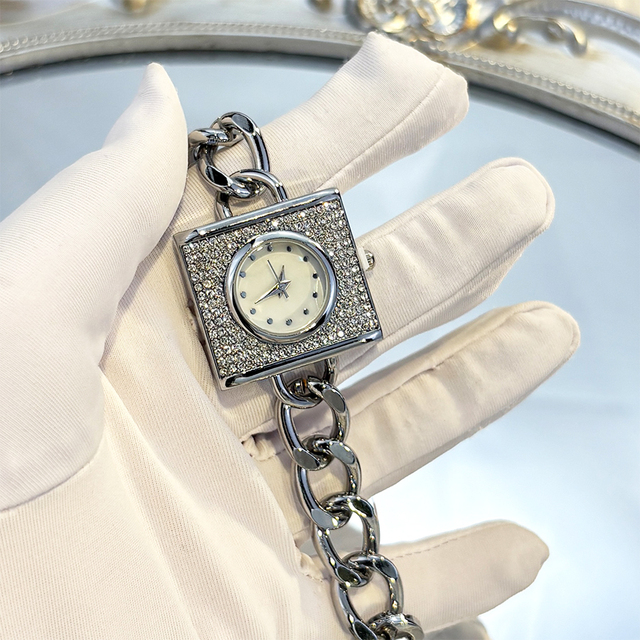 Retro Women's Bracelet Watch Luxury Full-Diamond Small Square Dial Quartz Watches Fashion Ladies Chain Strap Wristwatch(WA438)