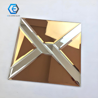 Vente en gros personnalisation de carreaux décoratifs colorés en verre clair mosaïque miroir grand fond petit miroir mural