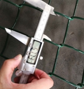 Chất lượng cao mạ kẽm Chuỗi liên kết hàng rào với giá cả cạnh tranh - Product Image 3