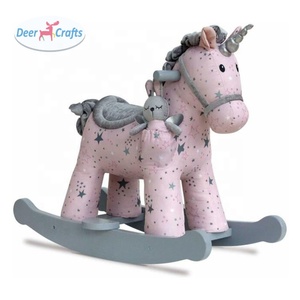 खिलौना गर्म बिक्री क्लासिक गुलाबी लकड़ी की लड़कियों बच्चों के लिए घोड़े - Product Image 1