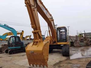 Venta de Excavadora de Cadenas CAT 320BL Usada (20 Toneladas) a Bajo Precio Está en buen estado y viene con una garantía de un año. - Product Image 1