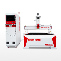Máquina de Grabado CNC Económica de Alta Calidad con Cambio Automático de Herramientas y Mesa de Trabajo con Vacío, Tamaño de Trabajo Personalizable en Venta