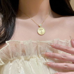 Joyería Fina, Plata de Ley 925, Chapado en Oro de 18K, Collar con Colgante de Letra Mayúscula Personalizada con Circonita y Moissanita, para Regalo, 12/15 - Product Image 2