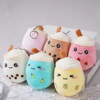 Vente en gros de porte-clés en peluche Boba Tea de 12 cm, adorable pendentif en forme de tasse de thé au lait, poupée en peluche douce pour enfants, cadeau en peluche personnalisé OEM