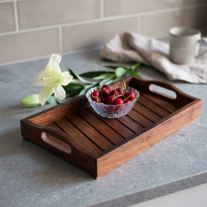 Bandeja rectangular de madera para servir con asa, diseño minimalista, madera maciza, duradera, para uso en la cocina del hogar, decoración de mesa - Product Image 1