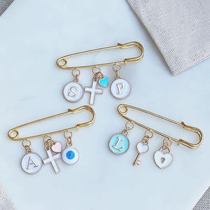 Broche personnalisée pour bébé Evil Eye <span class=keywords><strong>Cross</strong></span> Protection <span class=keywords><strong>Poussette</strong></span> Souvenir Pin pour cadeau porte-bonheur - Product Image 1