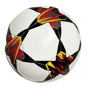 Ballon de football personnalisé, léger, durable et écologique, service OEM Ahira Sports, fabrication en gros - Product Image 5