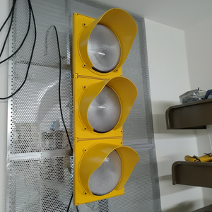 Feux de circulation routière avancés de 300 mm |   Signal d'avertissement de sécurité intelligent LED RYG - Product Image 1