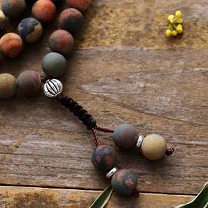 Collar Mala Zoryn de 108 Cuentas, Pulsera Mala de Jaspe con Imagen para Meditación, Joyería Espiritual de Yoga Hecha a Mano con Colgante de Piedra - Product Image 5