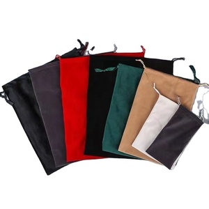 Bolsas de Terciopelo para Empaque y Almacenamiento de Joyería con Cordón en Varios Colores y Tamaños - Product Image 6