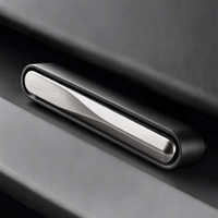 Diffuseur de parfum de voiture de luxe en métal, rechargeable, avec bâtonnets d'aromathérapie et clip de ventilation pour l'intérieur du véhicule