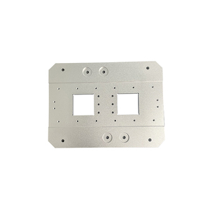 Tour CNC de précision et pièces d'usinage par électroérosion à fil perçage en aluminium tournant pour l'usinage de YT-C017 de plaque de base - Product Image 2