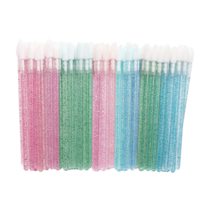 Venta al por mayor cristal <span class=keywords><strong>transparente</strong></span> brillo mango lápiz labial aplicador rosa azul verde Color nailon cepillo <span class=keywords><strong>de</strong></span> labios desechable 50 Uds - Product Image 5