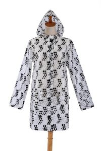 Tùy Chỉnh 100% Tpu Mềm Nhựa Phân Hủy Áo Mưa Phụ Nữ Màu Hồng Poncho Thiết Kế Đầy Đủ In Không Thấm Nước Đội Mũ Trùm đầu Mưa Áo Khoác Nút Snap - Product Image 4