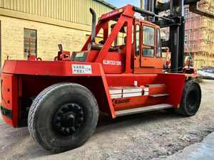 Montacargas Usado KALMAR con Motor Diésel, Apilador Contrapesado de 30 Toneladas con 6 Meses de Garantía - Product Image 4