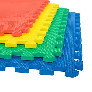 Vendita calda 30CM 60CM EVA Foam impermeabile Baby Play Floor tappetini Puzzle antiscivolo ad incastro