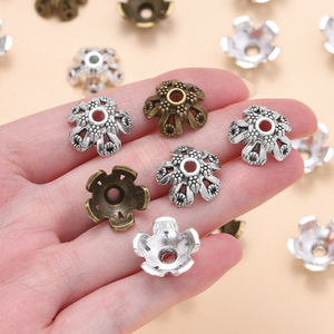 Cuentas espaciadoras de aleación de zinc con forma de flor pequeñas para hacer pulseras, mezcla de plata antigua y bronce, accesorio de joyería DIY - Product Image 3