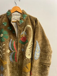 Luxury <b>Silk</b> Velvet Suzani Embroidered <b>Jacket</b> Vintage Kashmiri Boho Winter <b>Kimono</b> Coat Women Ethnic Long Cardigan Wholesale - Product Image 5
