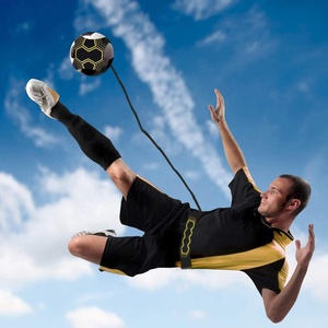 Ceinture d'entraînement de <span class=keywords><strong>Football</strong></span> réglable, balle d'entraînement libre, équipement de sport pour adultes et enfants, entraîneur de <span class=keywords><strong>Football</strong></span> pour jouer au <span class=keywords><strong>Football</strong></span> - Product Image 1