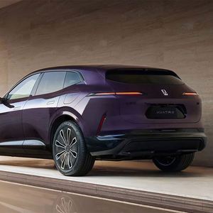 2025 Avita 07 nouveauté portée étendue 230km entraînement arrière Pro Avatar pur électrique longue portée Avatar 07 - Product Image 5
