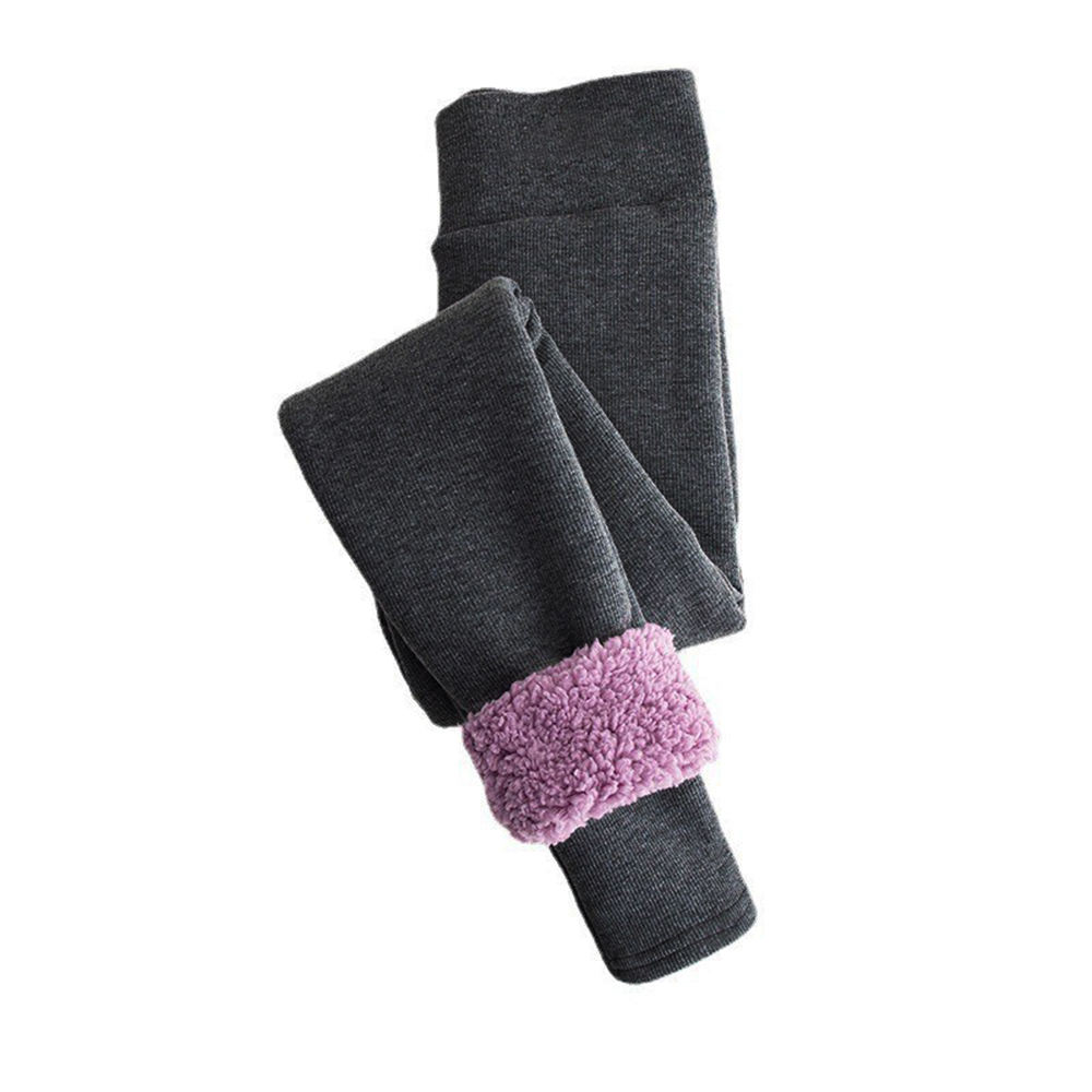 สีเทาเข้ม