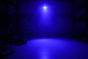 Disco DJ Efectos de escenario Proyector Control remoto Control de voz Rayo láser para clubes nocturnos y fiestas - Product Image 6