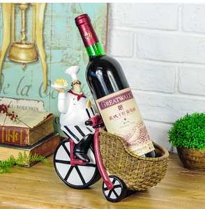 Creativo chef resina portabottiglie artigianato ristorante occidentale decorazione della casa arredamento <span class=keywords><strong>cucina</strong></span> armadietto del vino decorazione della finestra ornamento - Product Image 2
