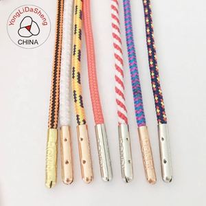 Diferentes diseños con cordones de zapatos económicos, puntas metálicas personalizadas para cordones de zapatos - Product Image 2