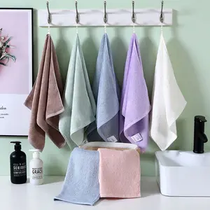 Commercio all'ingrosso di bambù set di asciugamani da bagno di lusso di spessore di bambù asciugamani da bagno con logo personalizzato